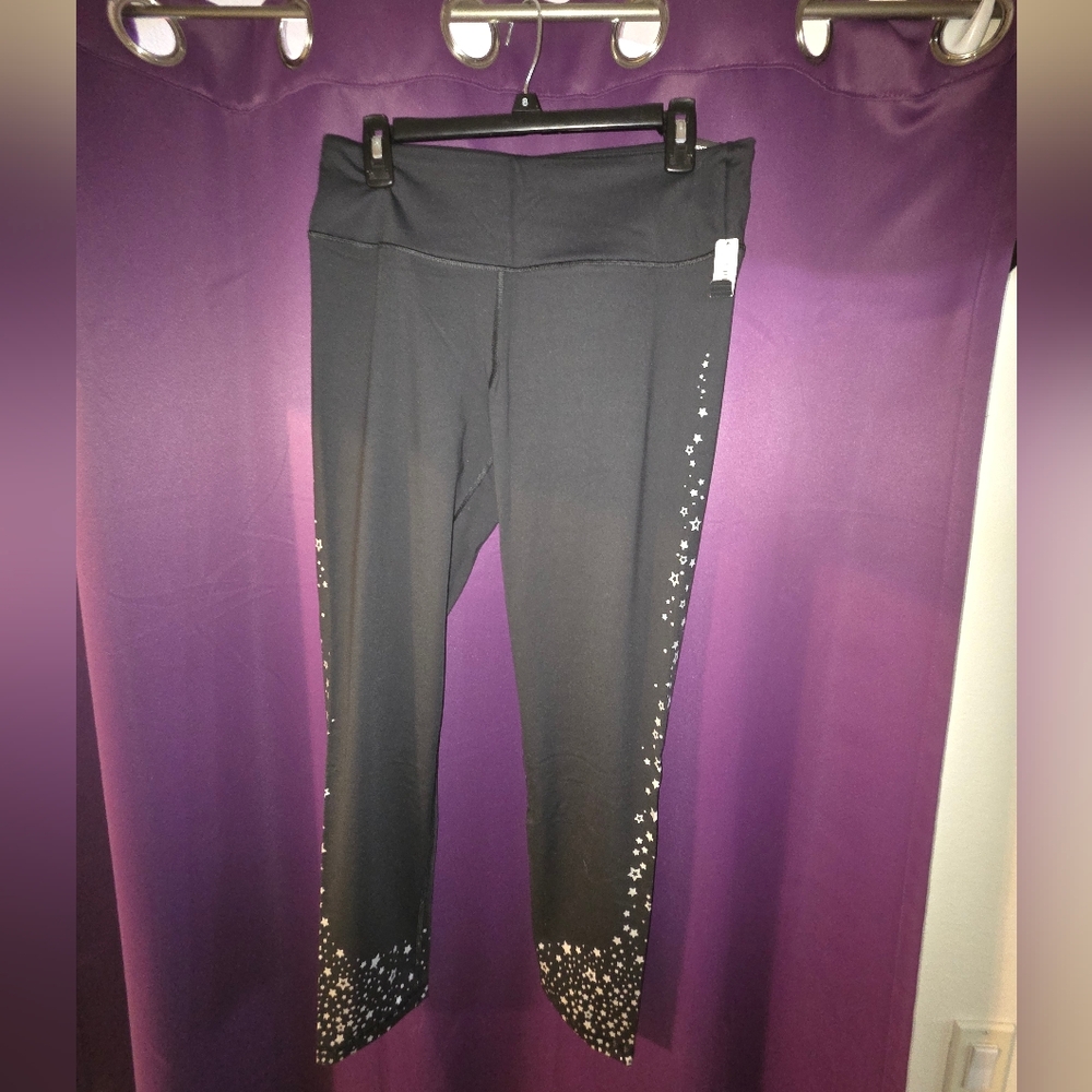 Brand New Victoria's Secret Sport Black&White Women's Leggings With Star Pattern